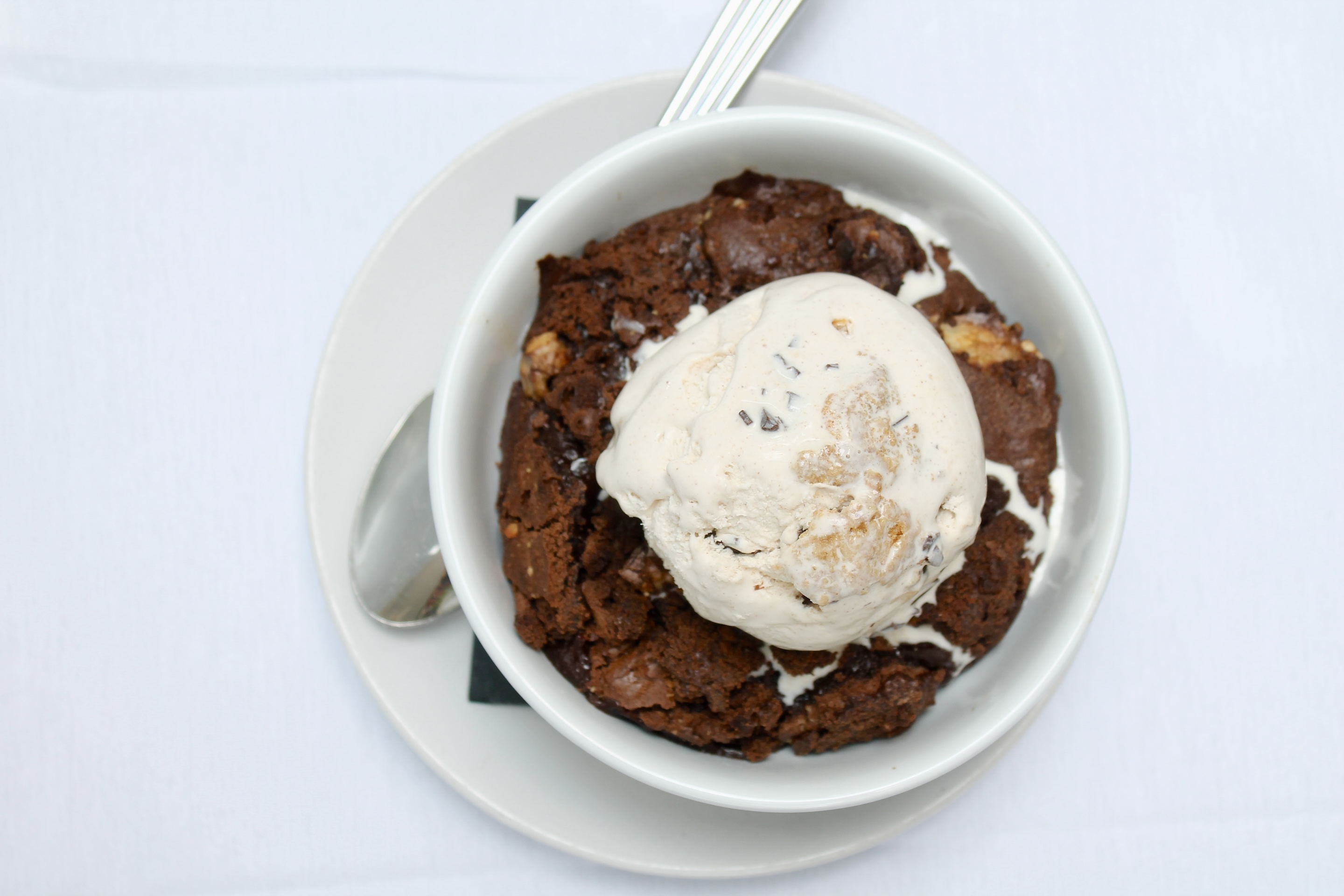 The Glob at Parigi, topped with ice cream