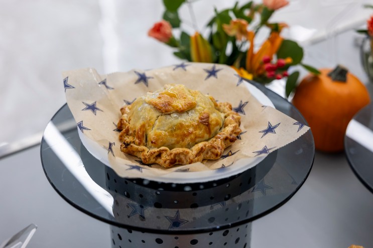 Dallas Cowboys Thanksgiving Day Hand Pie