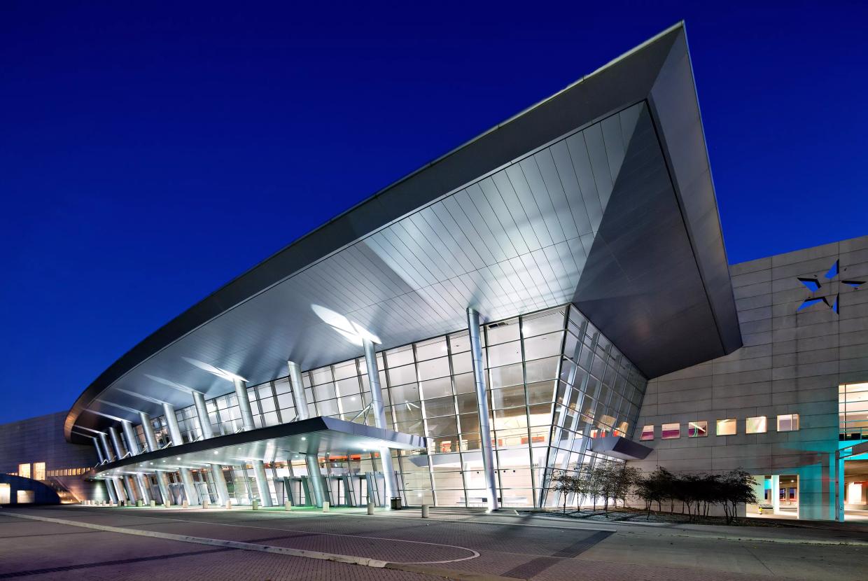 Bomb Threat Prompts Convention Center Evacuation, <i>Call of Duty</i> Tournament Postponed
