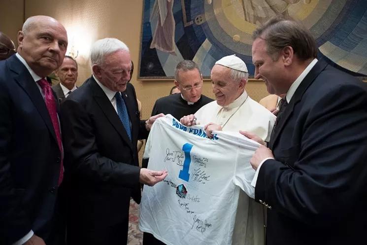 Jerry Jones and the Cowboys Are Standing by Papa John’s