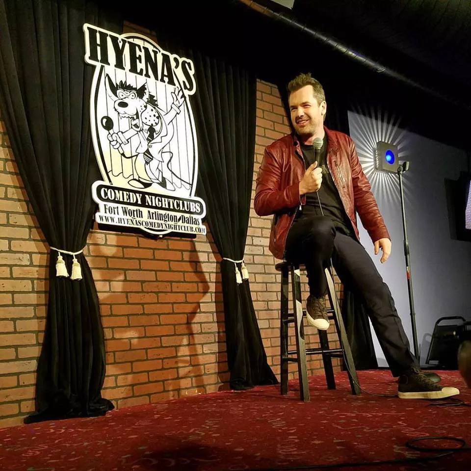 Jim Jefferies, in Town to Interview Mark Cuban, Stopped at Hyena’s to Test New Material