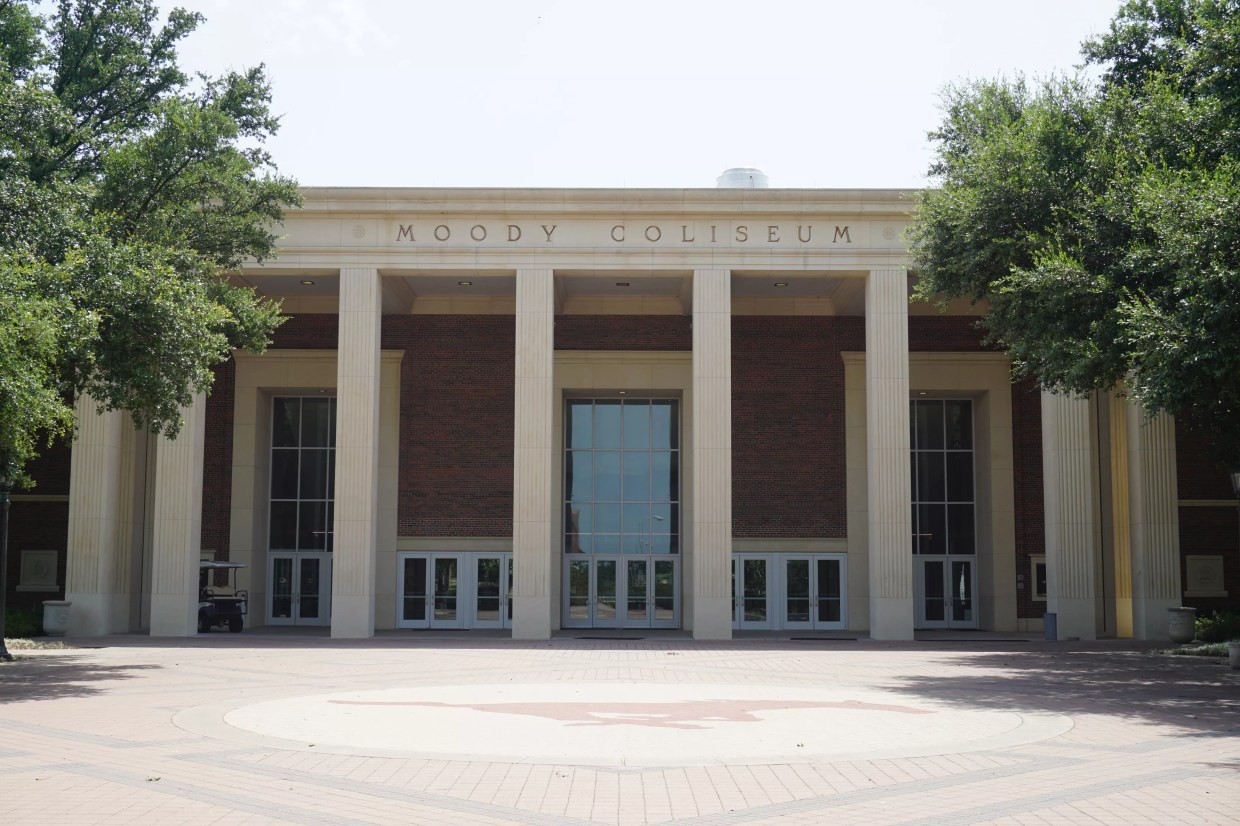 The Moody Foundation Is Giving Out $100K in Dallas Art Grants This Year. Here’s How to Get One.