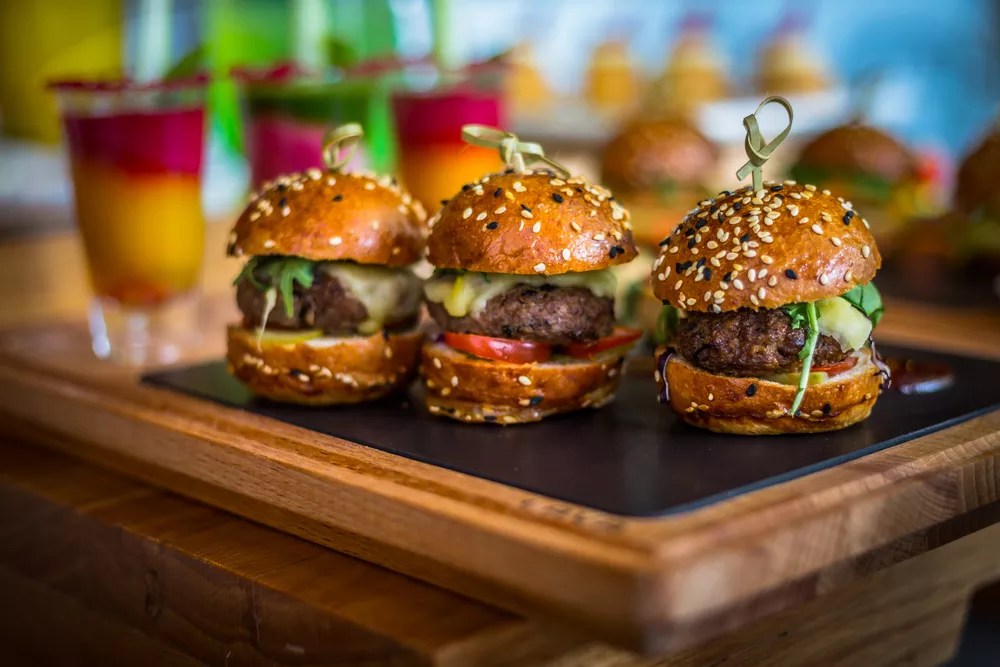 Prepare Your Sandwich-Hole: Presale Is on for Between the Buns, a Dallas Slider Festival