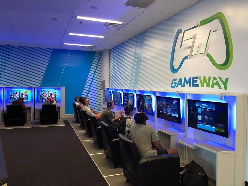 Relax: You Can Now Play Video Games at D/FW Airport