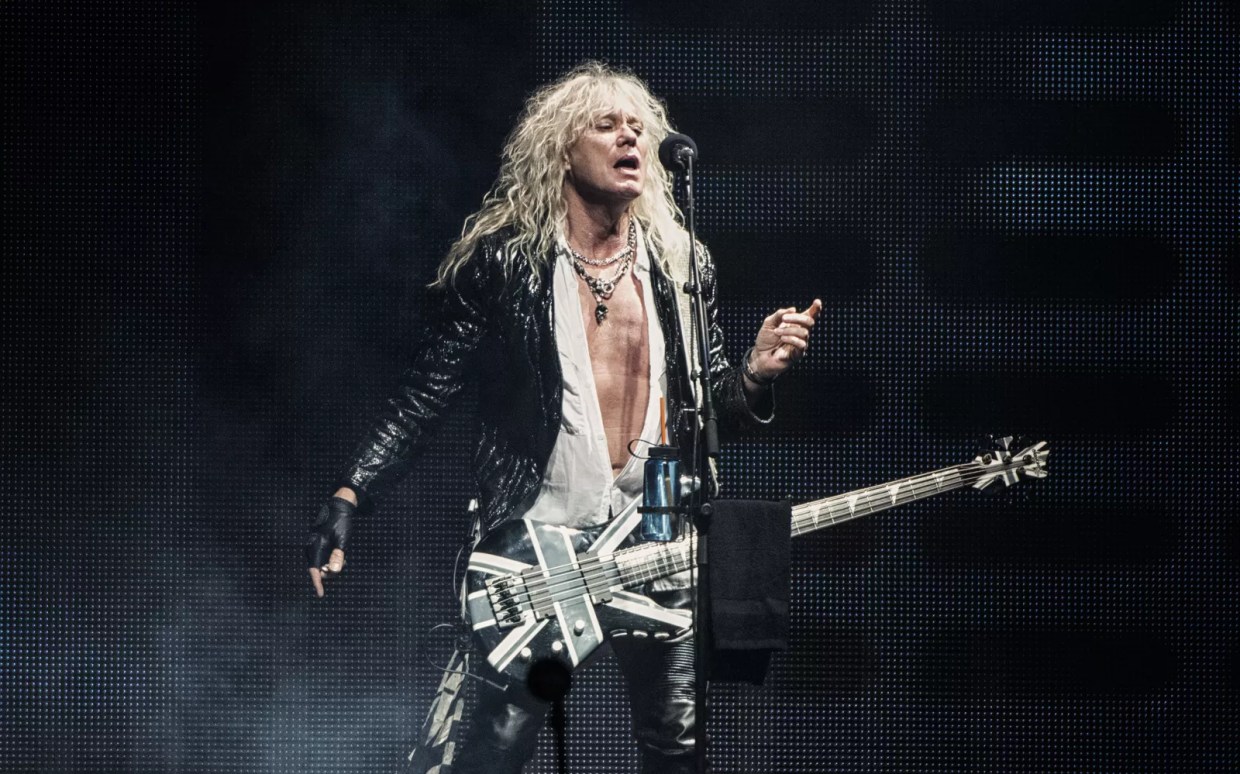 Journey and Def Leppard Remind Everyone That They’re Never Too Old to Rock