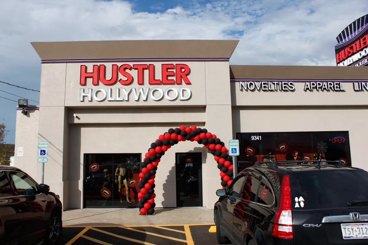 <i>Hustler</i>‘s Larry Flynt Talks About His Expanding Erotica Store Empire