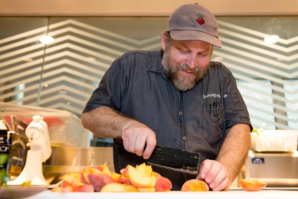 Graham Dodds Returns with Elaina Kay’s Cornbread and Country