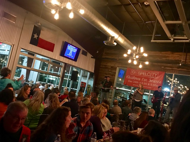 Gospel City Church Hosts Tavern Carols To Get People to Church