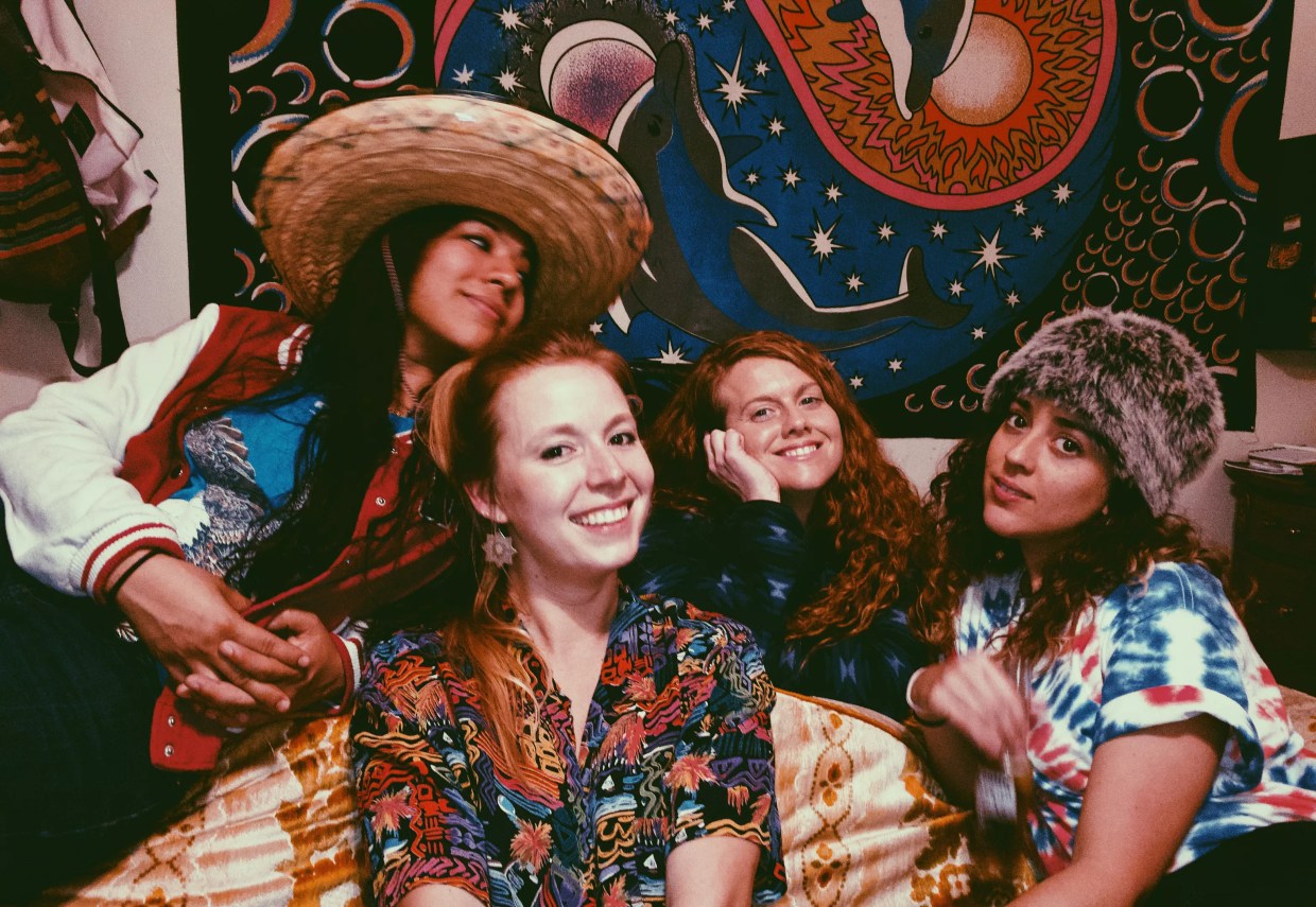 The 10 Best Concerts of the Week: Mogwai, Pearl Earl, Shakey Graves and More