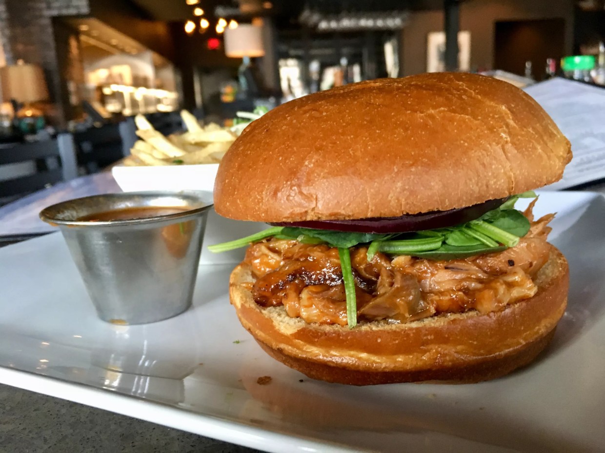 Years After the Fire, the Osso Bucco Sandwich at Terilli’s Is a Celebration