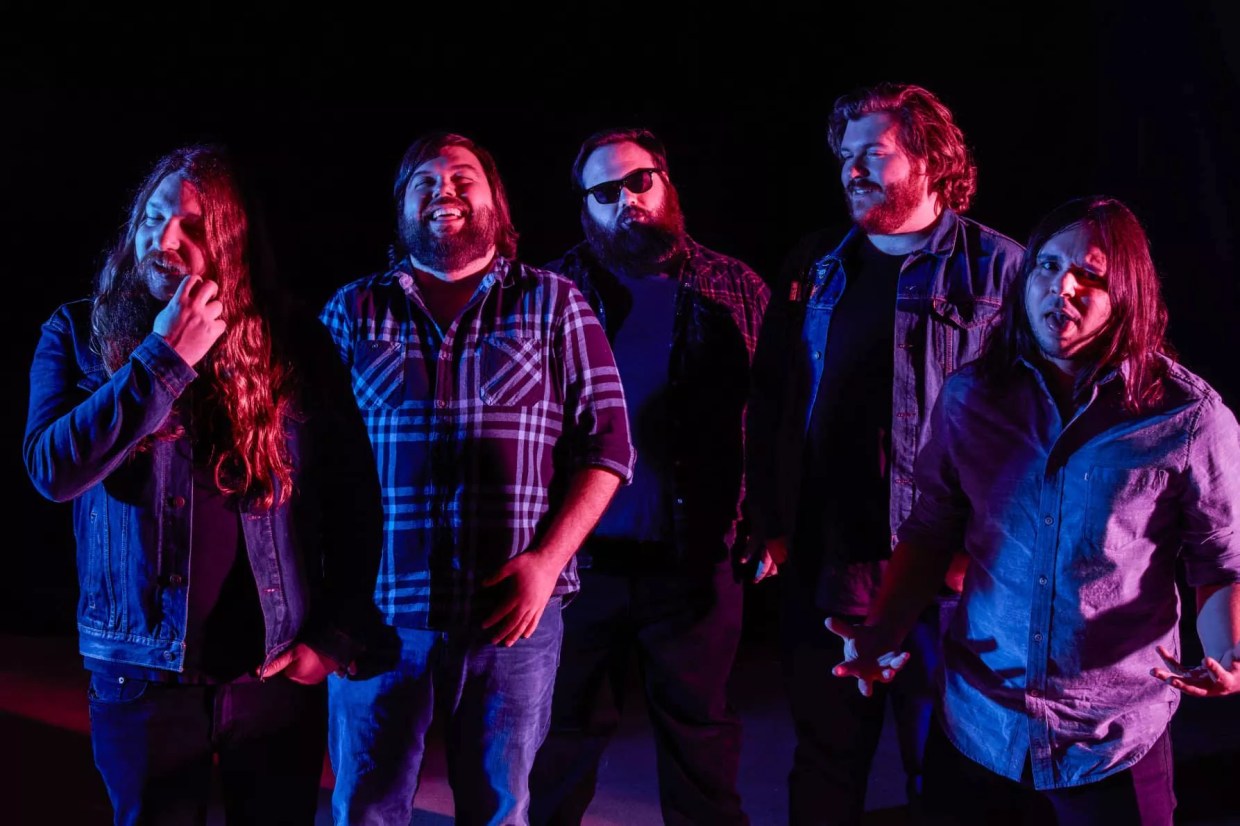 Duell’s <i>Futureless</i> Is a Soundtrack for Hopeful Nihilism