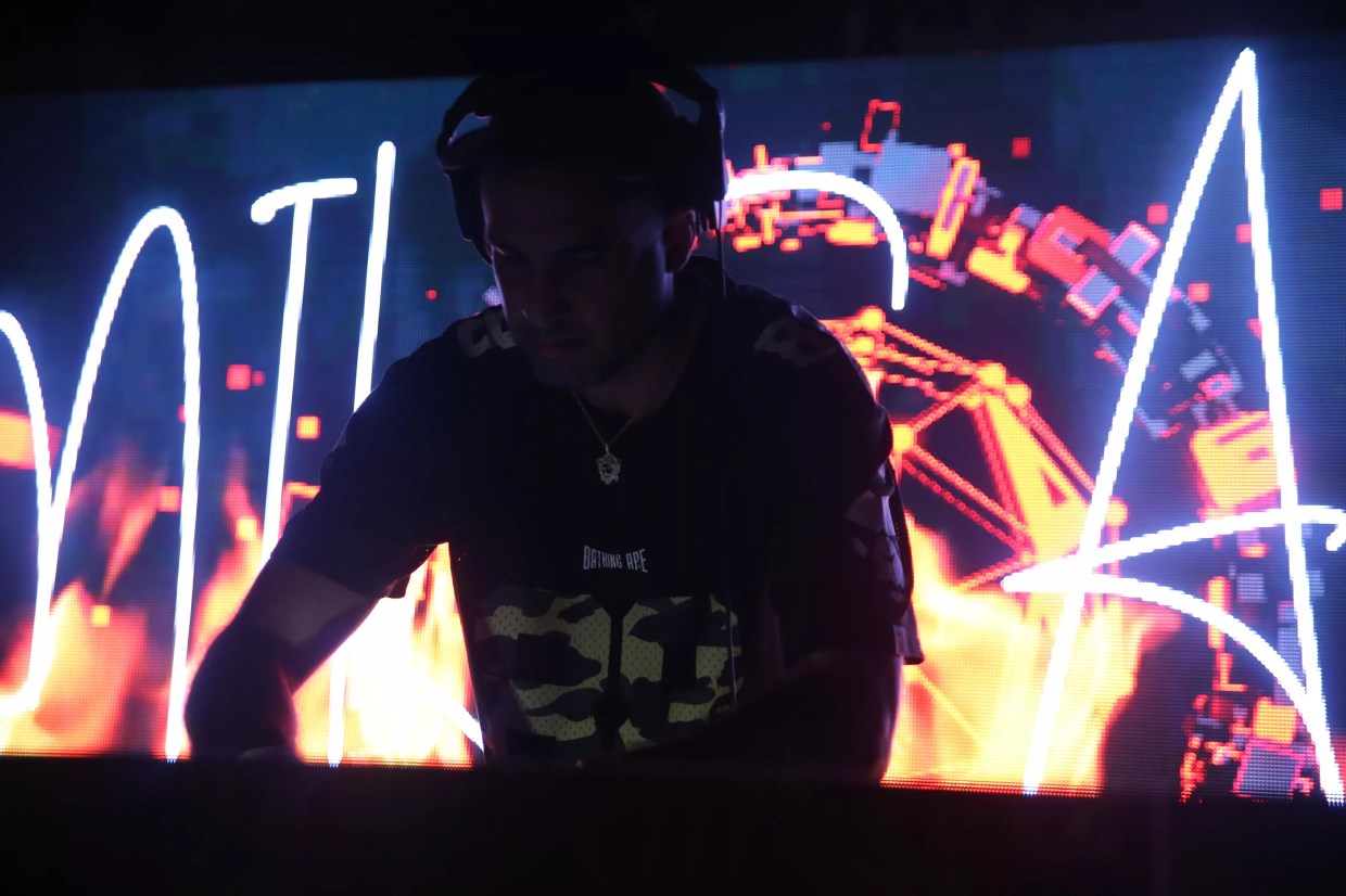 A Psychedelic Music Festival Took Place This Weekend, and Nobody Passed Out or Freaked Out