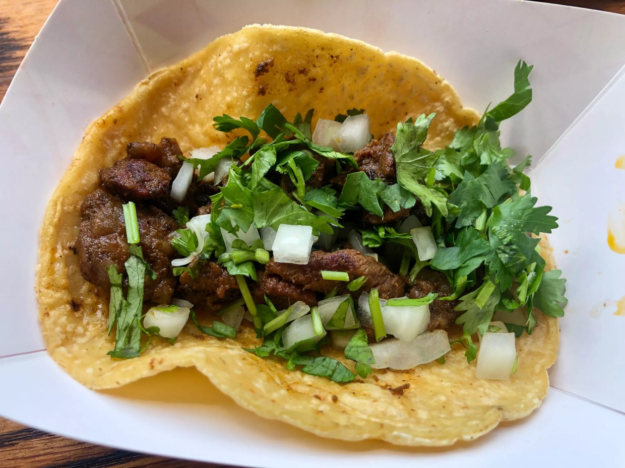 A First Look at Del Sur Tacos Turns into a Weekend Highlight