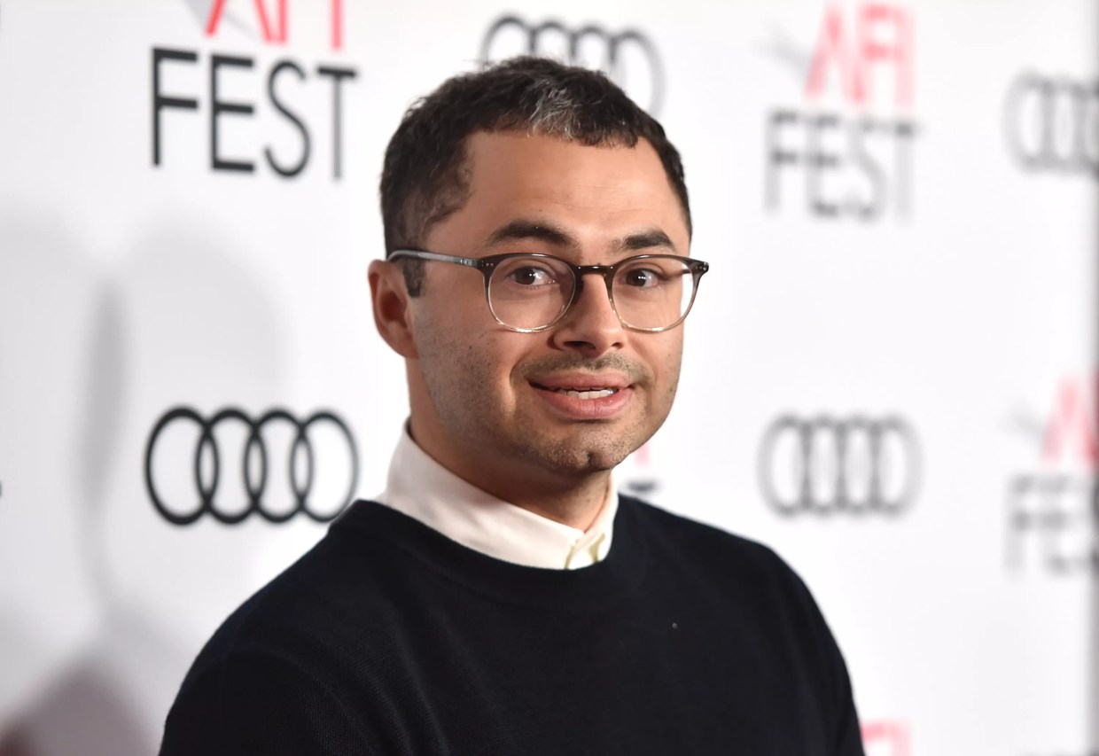 Comedian Joe Mande Critiques Mike Huckabee’s Humor and Discusses Writing for <i>Parks and Rec</i>