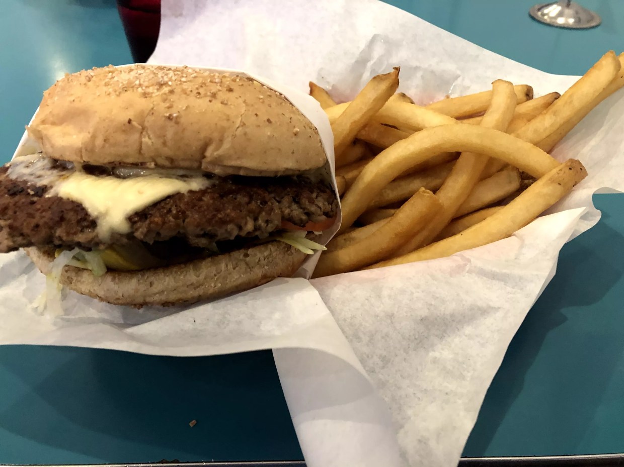 Beyond vs. Impossible Burgers: Comparing Fake Meat