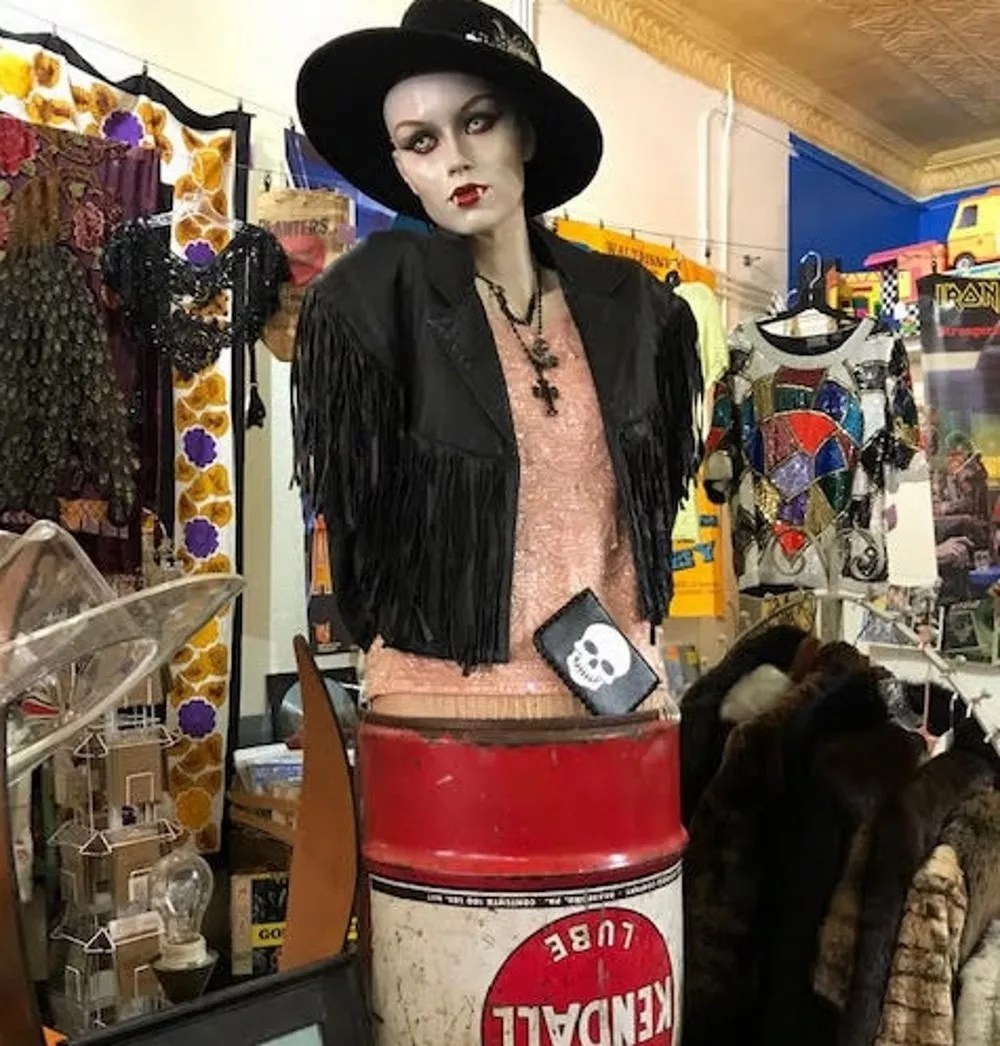 Dallas Vintage Shop Haven Dolly Python Expands With Oak Cliff Location