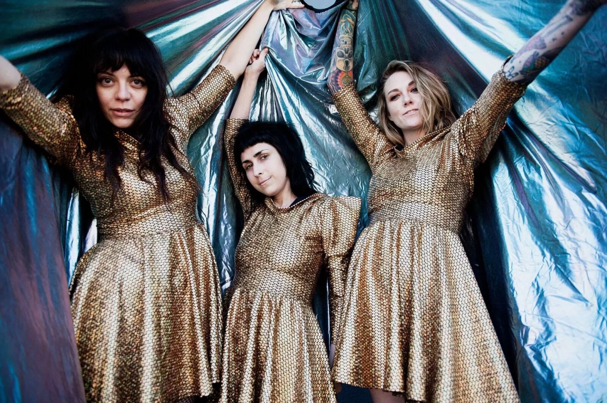 A Lot Has Changed Since The Coathangers’ Dallas Debut in 2009. Their History With the City Hasn’t.