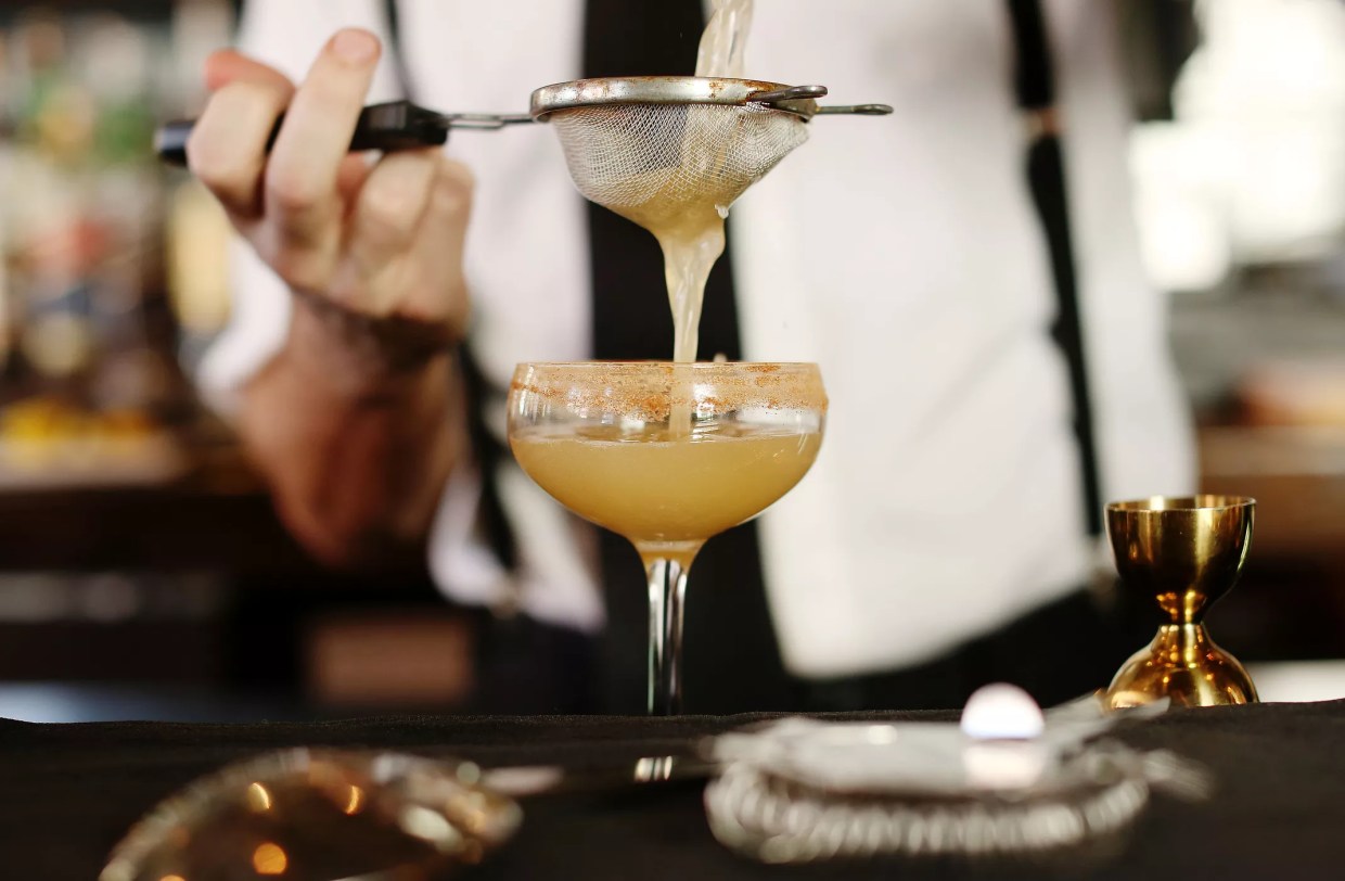 Take Part as Dallas Bartenders Mix It Up for a Cause