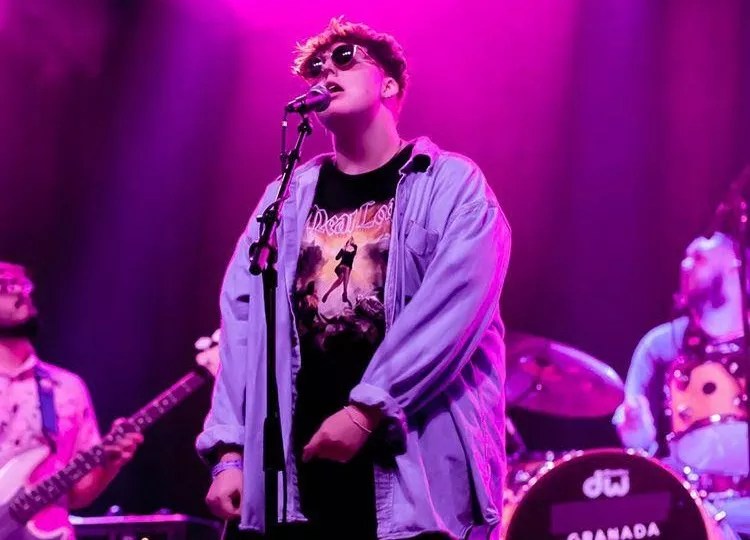 After Being Rejected by <i>American Idol</i>, Emma Oliver Finds Her Audience on YouTube