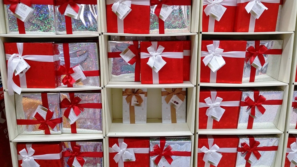 Just In Time for Christmas, Here Are 8 Political Gag Gifts Nobody Wants