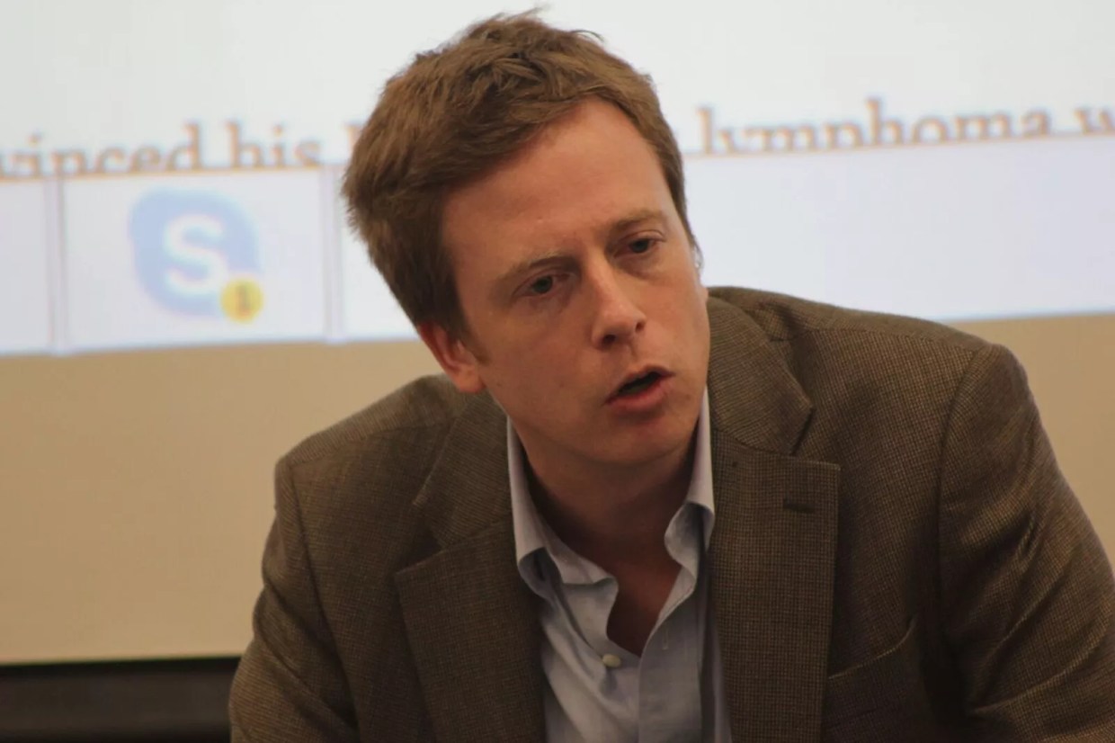 Texas Journalist Barrett Brown Arrested in U.K. over ‘KILL COPS’ Banner