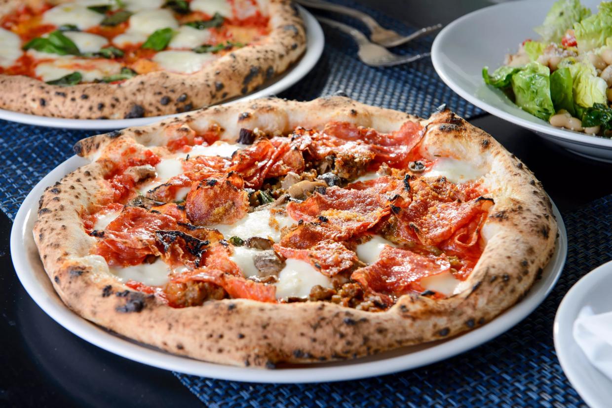 This Weekend: Drink Wine in Northwest Dallas, Make Bread in Bishop Arts, Learn about Pizza Downtown