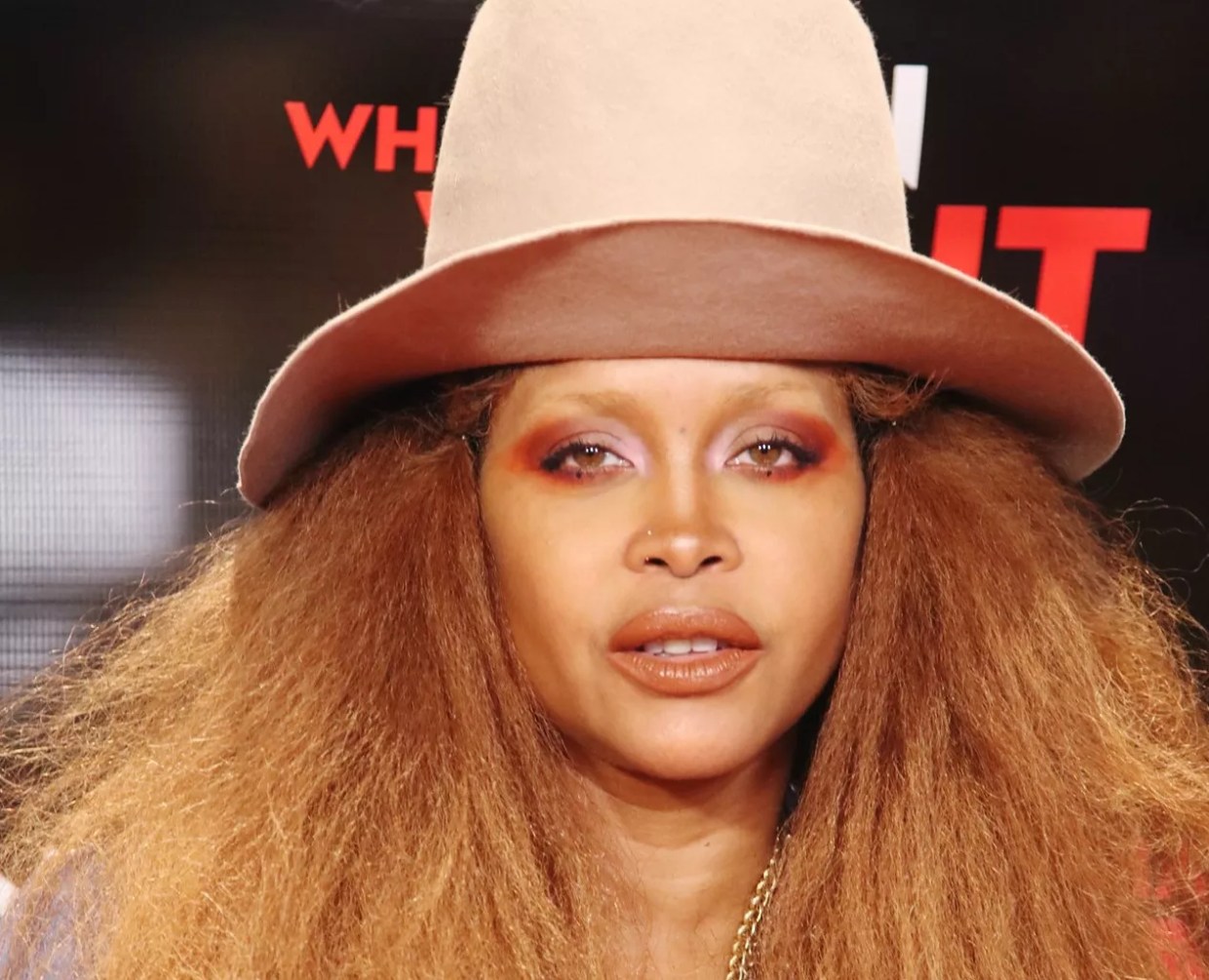 Erykah Badu Is Selling Incense That Smells Like Her Vagina Because She’s Erykah F-ing Badu
