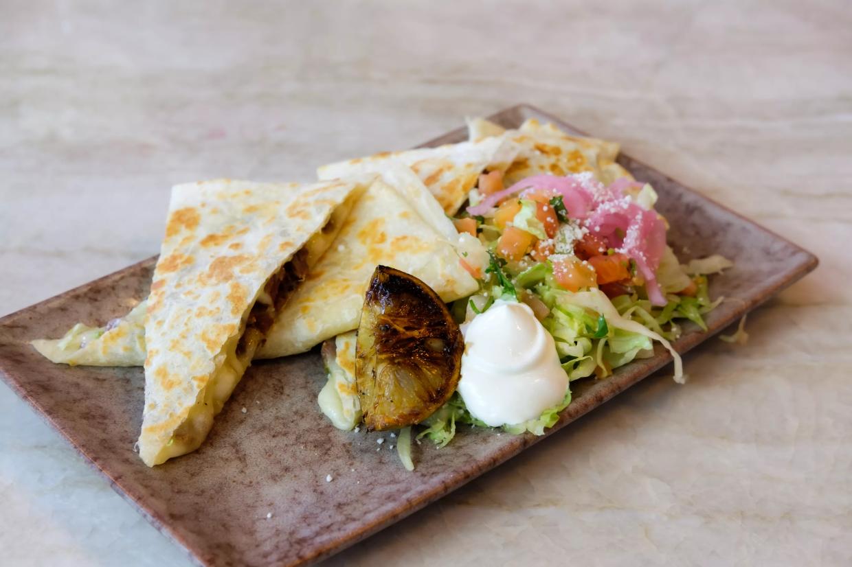 Primo’s Is Back with Great Happy Hour Deals