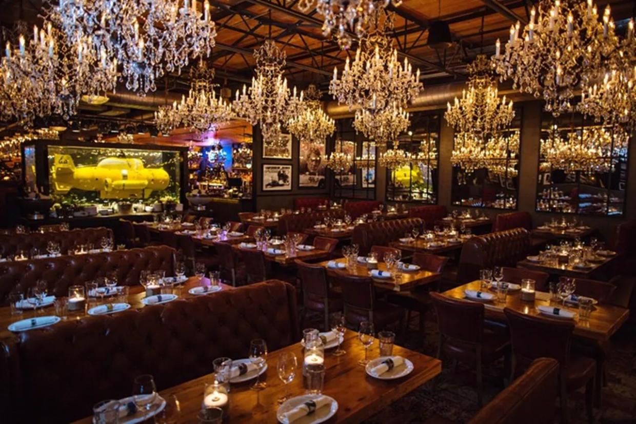 Server at Dallas’ Town Hearth Restaurant Tests Positive for COVID-19