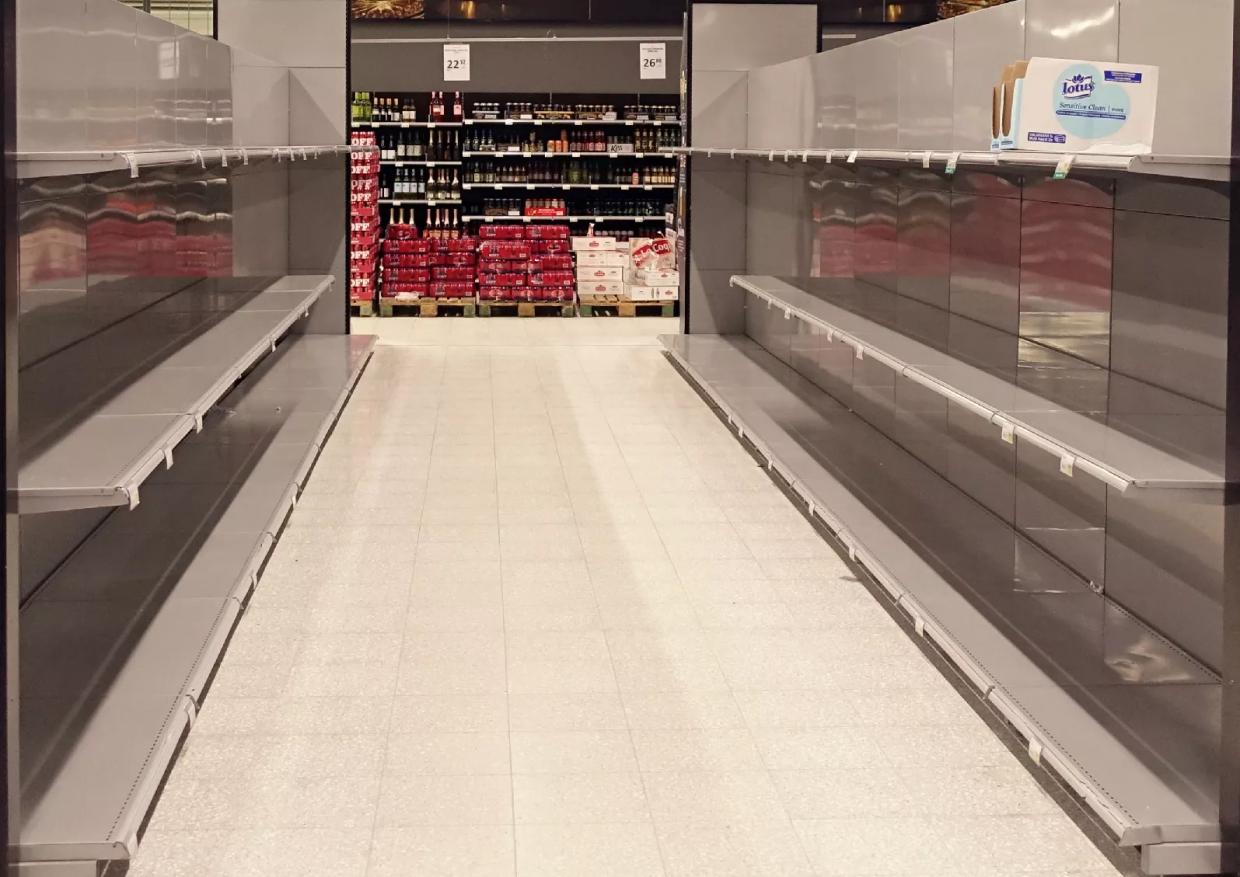 Which Shelves Will Go Dark on Black Friday?