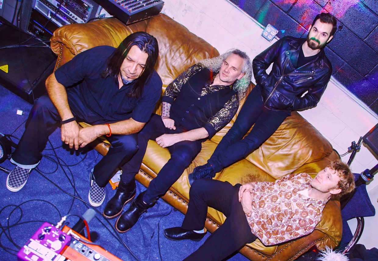 Siamese Hips Debut Video for “Analysis Paralysis” as a Live-Show Supplement