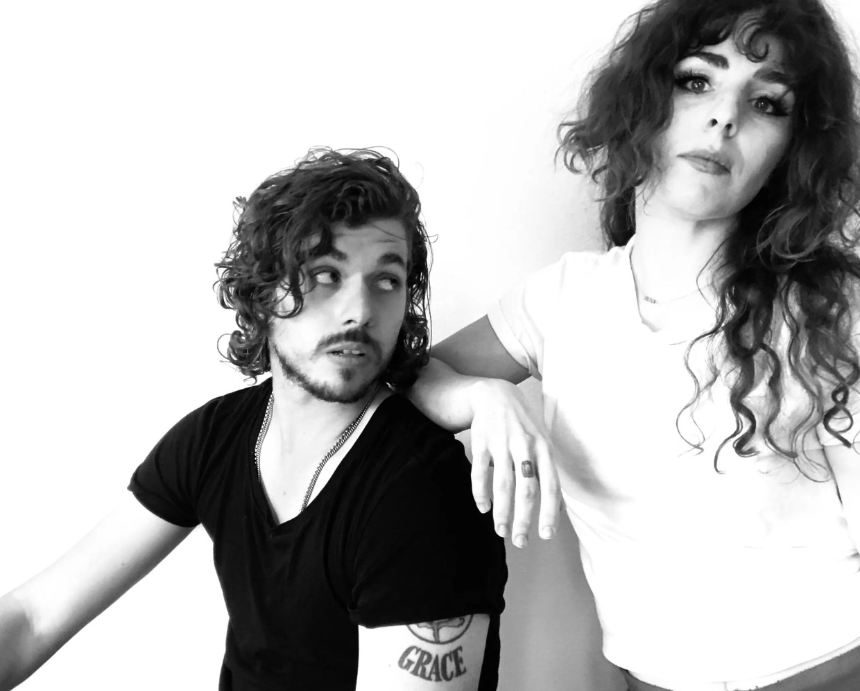 Taylor Rea and Silas Nello Form a Double Star With Velvet Dos