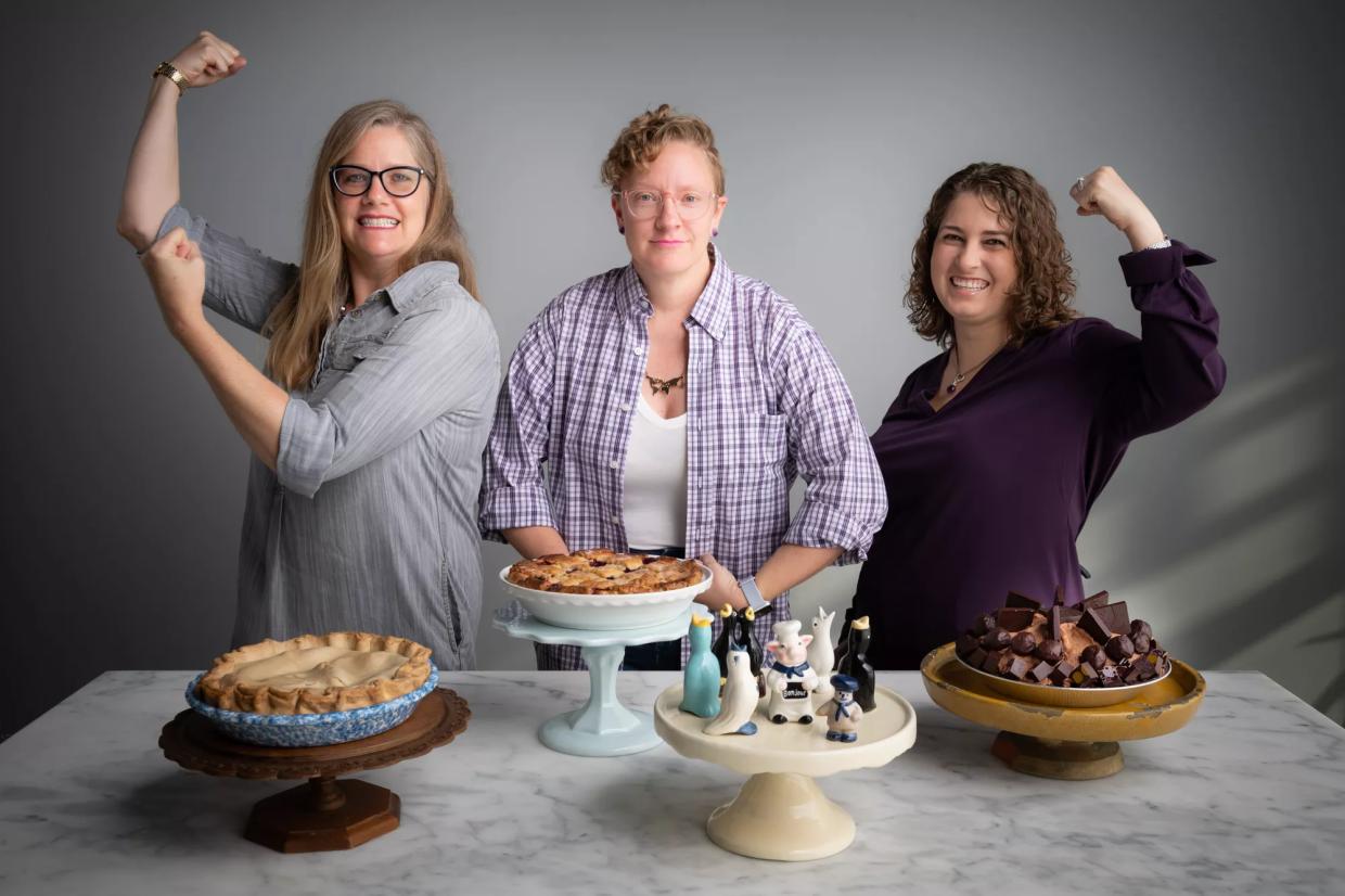 Online Pie Auction Brings Together Top Chefs for Scholarships