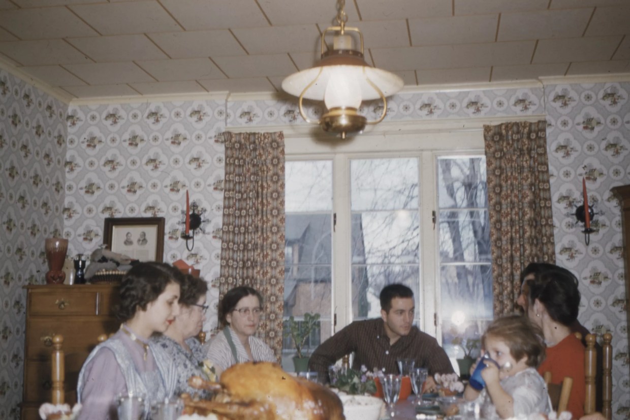 If You’re Having Thanksgiving, Be Sure to Follow These Safety Guidelines
