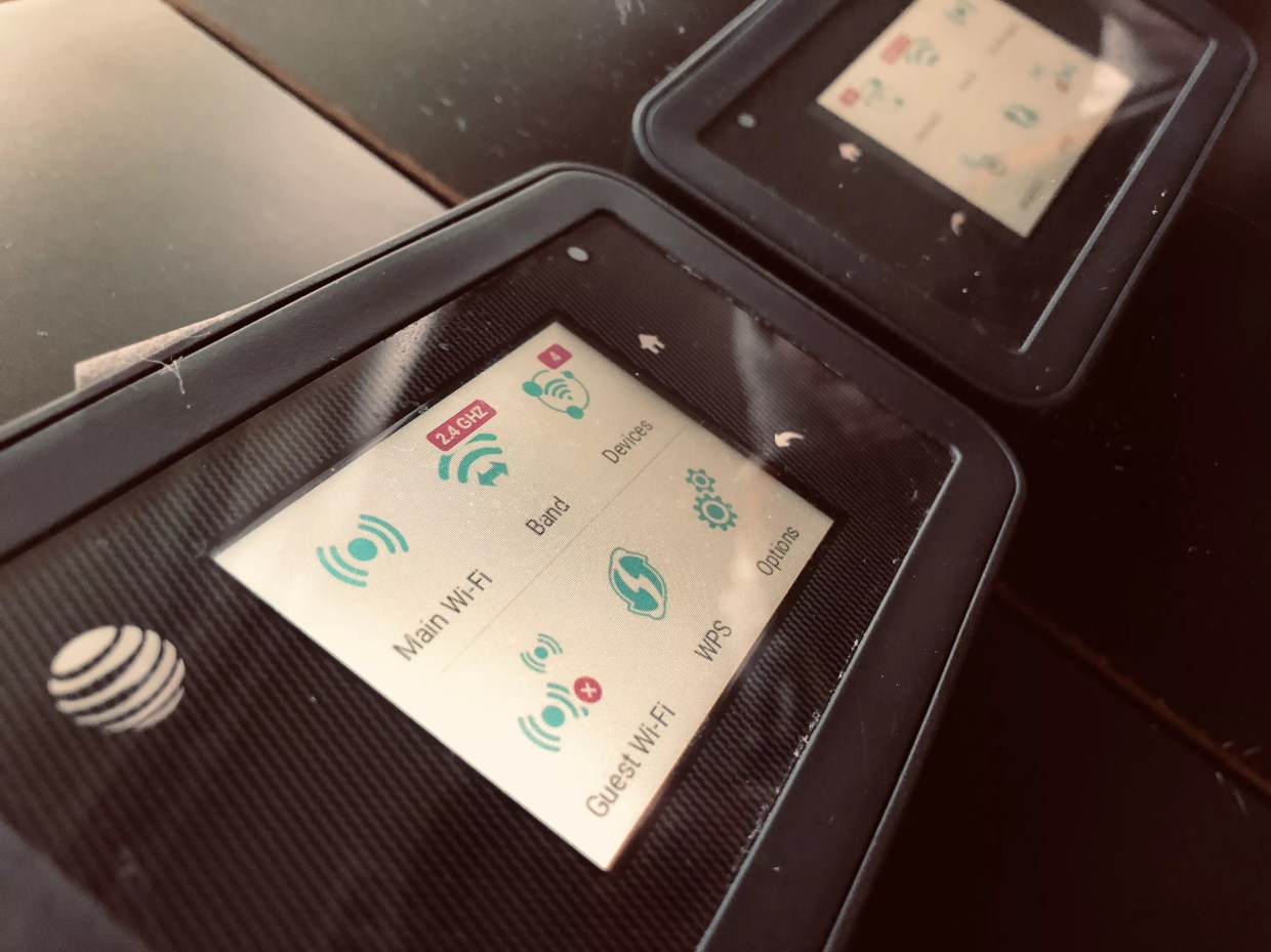 Dallas Grapples With Digital Divide