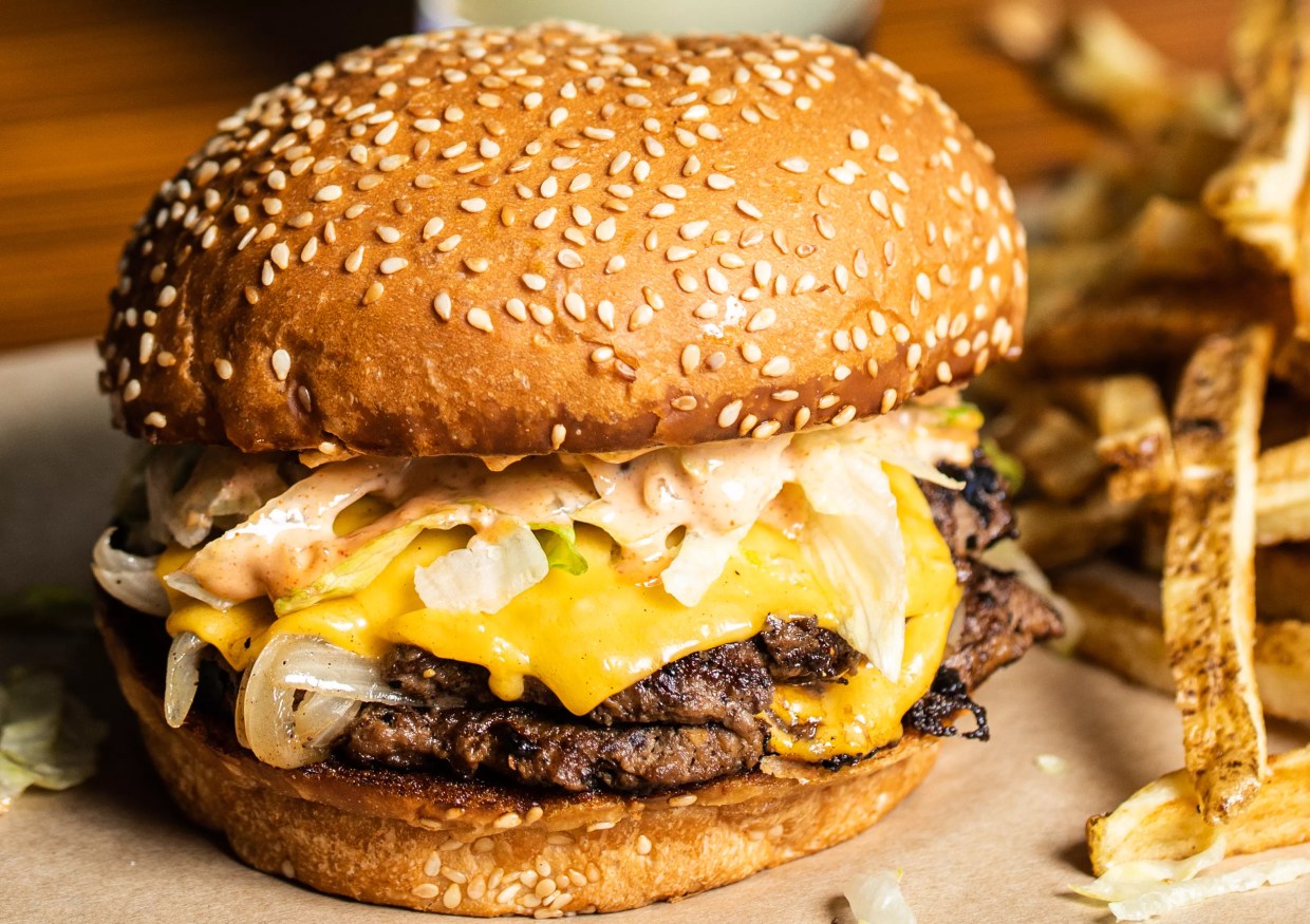 6 Cheeseburgers to Look Forward to in 2021