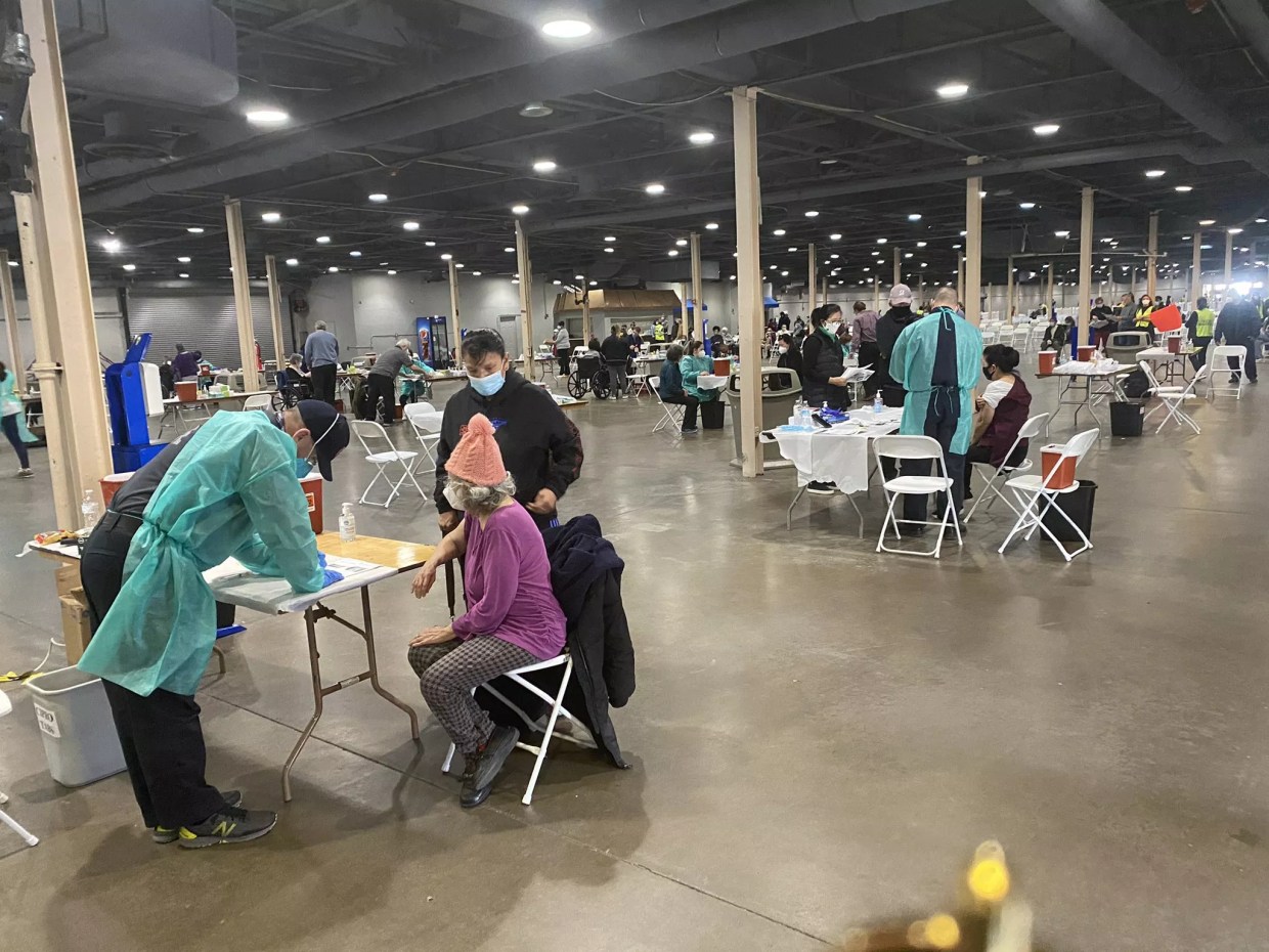 Dallas County Seeks Equitable Vaccine Plan for South Dallas. State Says Nope.