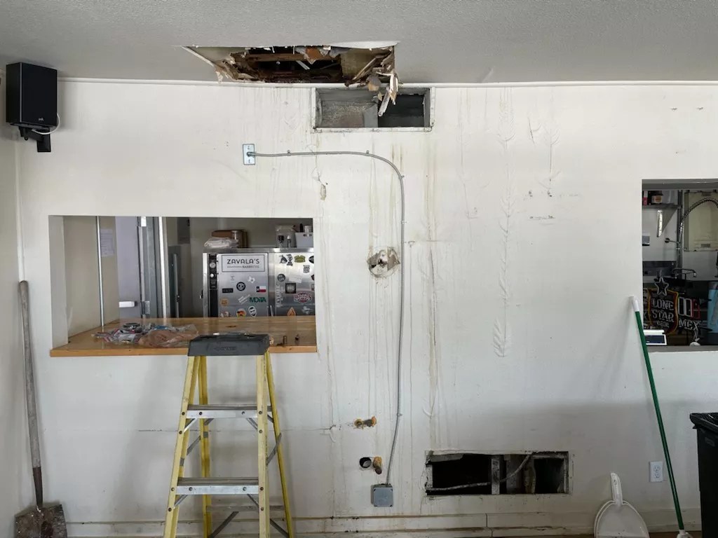 Grand Prairie’s Top Barbecue Spot Faces Weeks of Storm Repairs