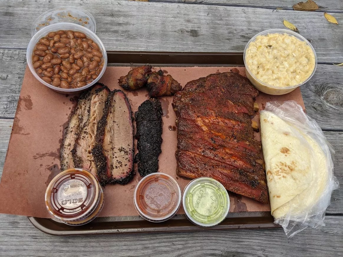 Barbecue News: A Water-Damaged Joint Reopens, and a Fire-Damaged Spot Remains Closed