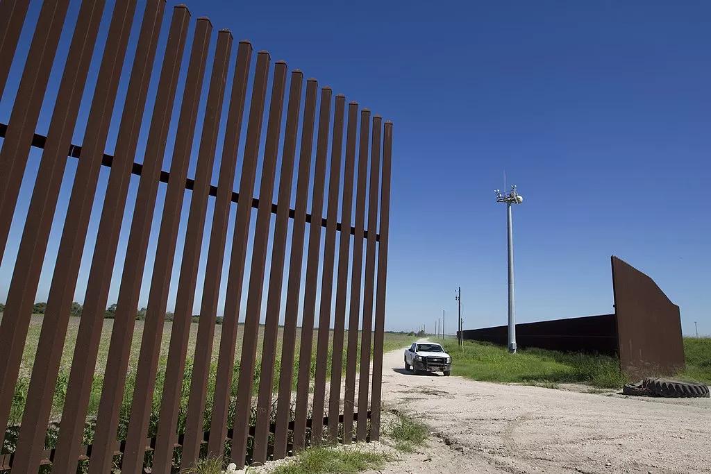 In Blow to Texas Republicans, Supreme Court Says Biden Can Scrap ‘Remain in Mexico’ Policy