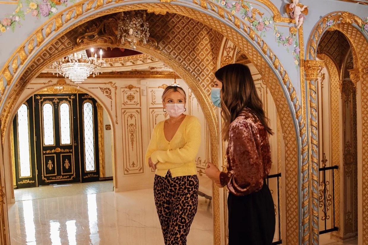 Milan Merlo Wants to Showcase Women Musicians Through Her Honey-Sweet Company