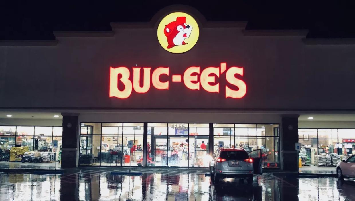Mike Chen, a Food Vlogger, Ate Nothing but Buc-ee’s for 24-Hours, and it Was Glorious