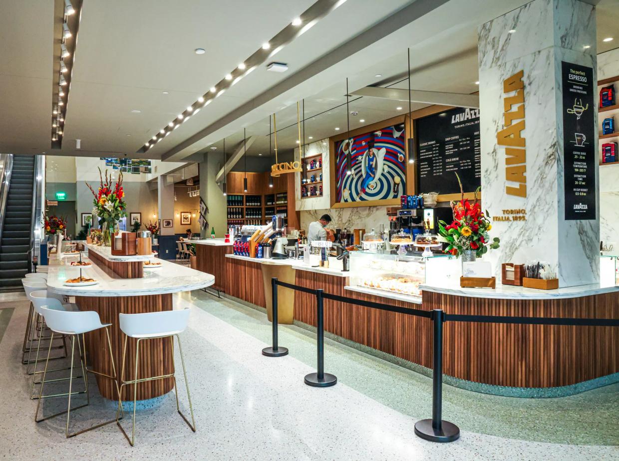 New Restaurant Round Up: Tap Out in Downtown and Bar All Day at Eataly