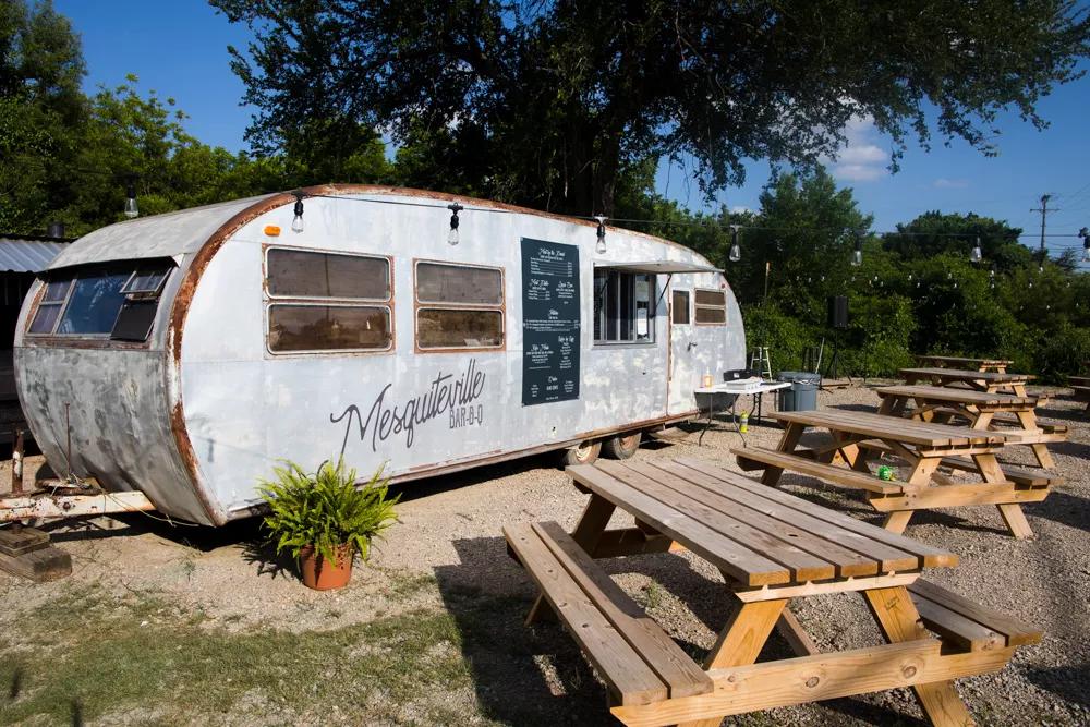 BBQ Road Trip: An Escape From City Life Leads to Mesquiteville Bar-B-Q in Jacksboro