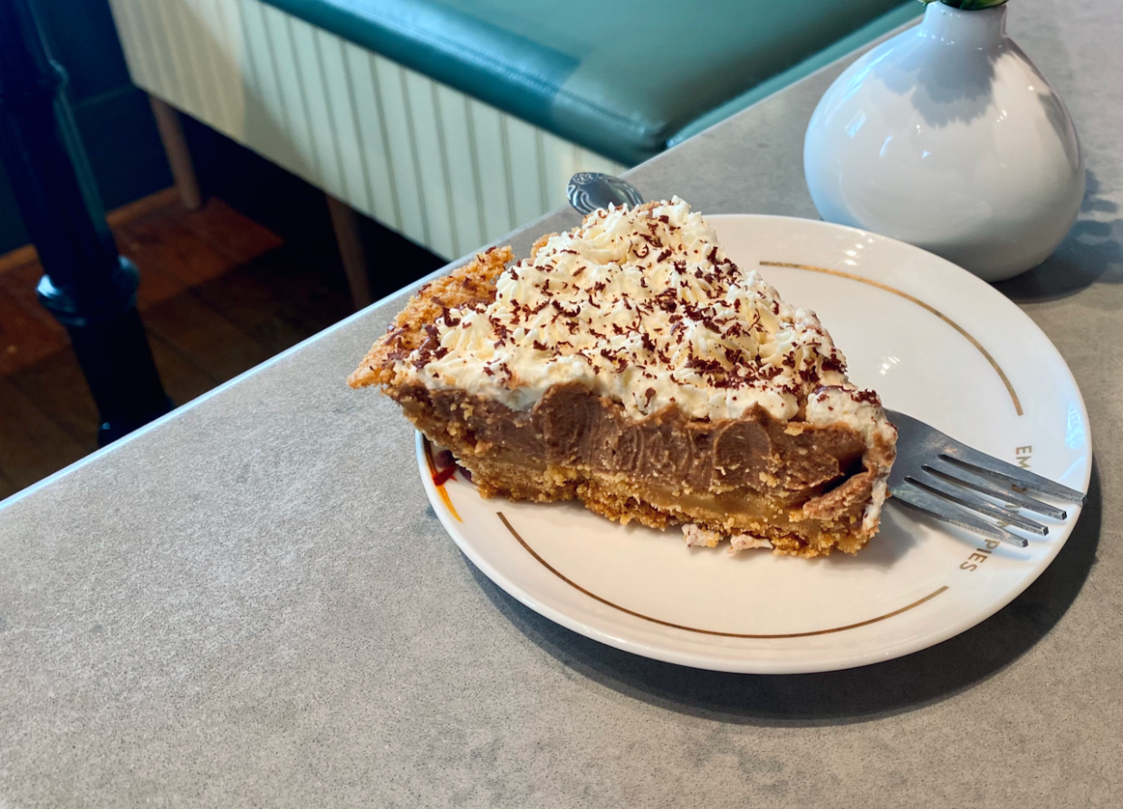 We Try Emporium Pie’s Homage to the Bishop Arts District, the Bonnie and Pie’d