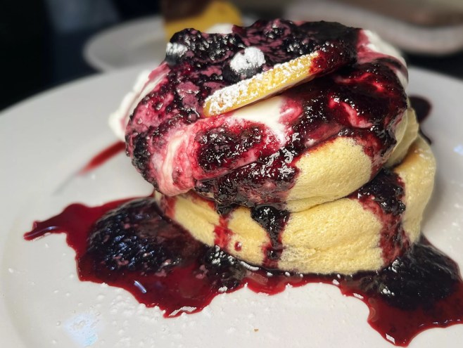 blueberry cheesecake pancakes at fluffy fluffy