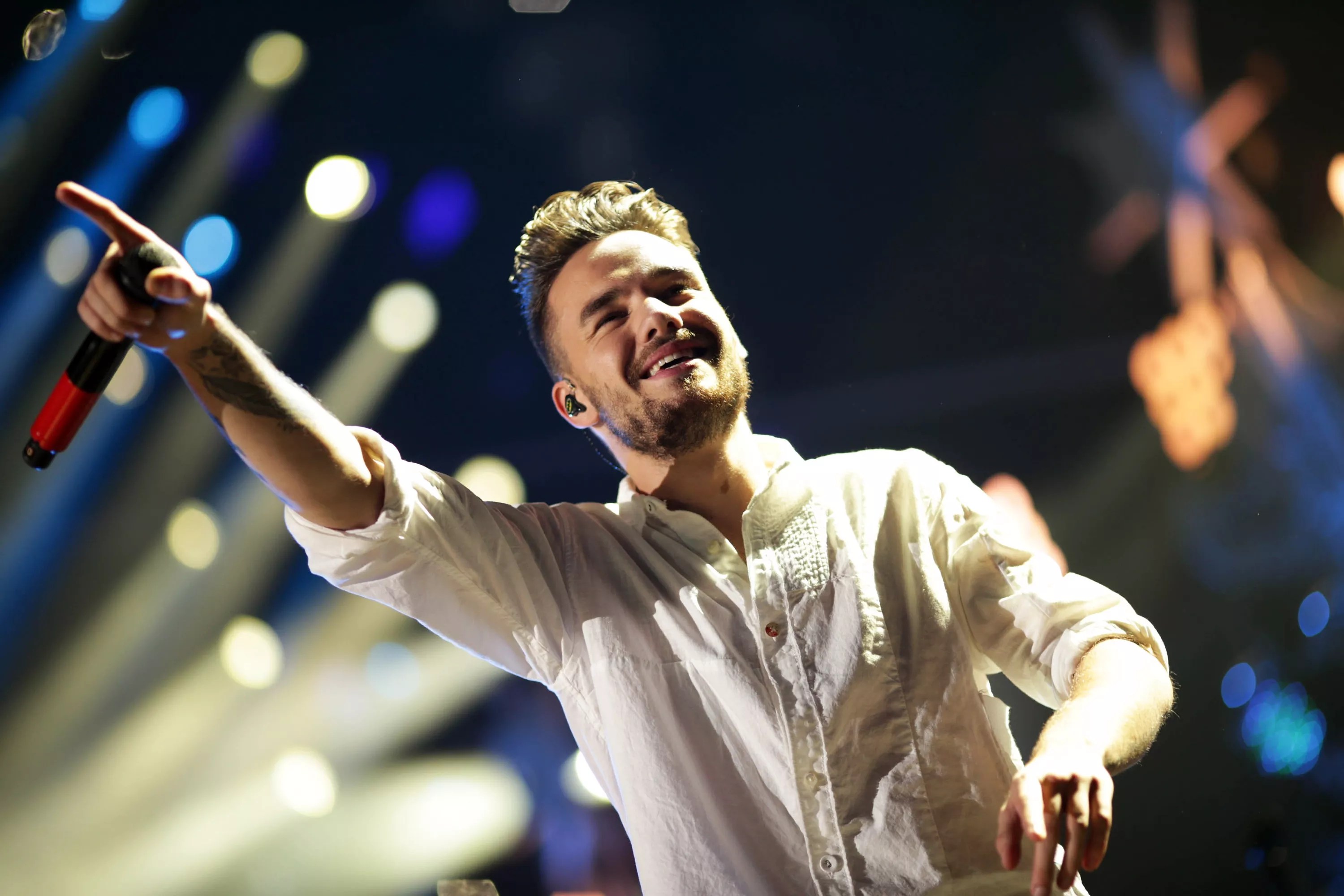 Recording artist Liam Payne of music group One Direction performs onstage during 102.7 KIIS FMs Jingle Ball 2015 Presented by Capital One at STAPLES CENTER on December 4, 2015 in Los Angeles, California.