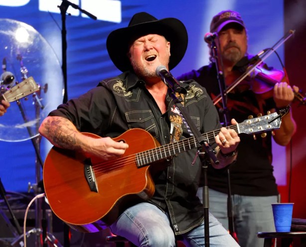 Tracy Lawrence performs at the Mission:Possible Turkey Fry and Concert at Wildhorse Saloon on November 21, 2023 in Nashville, Tennessee.